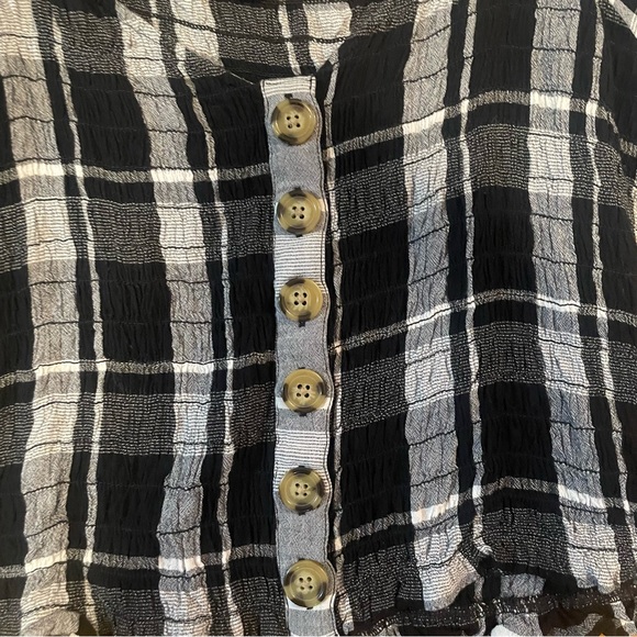 American Eagle Cropped Plaid Top - Picture 3 of 9